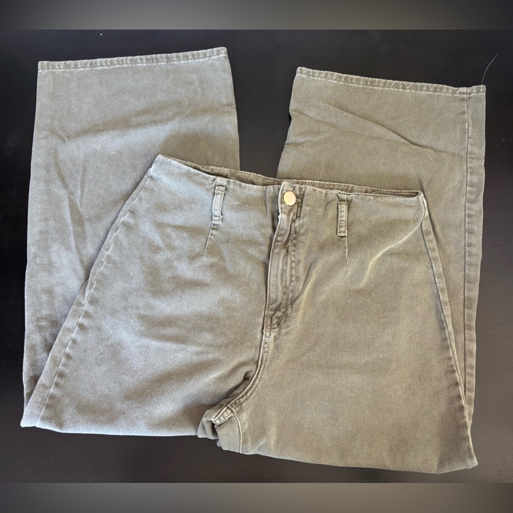 Zara Olive Green High-Waist Straight Jeans